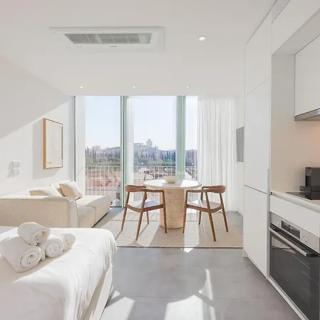 Inside Avenida * Aveiro