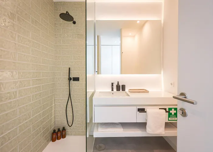 Inside Avenida * Aveiro